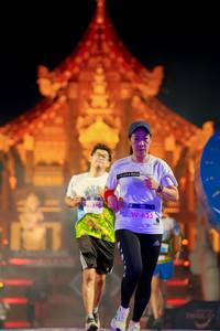 BIB: 635
                            <button type="button" onclick="openModal(22472750)" class="btn btn-primary btn-sm float-right btn-popup" data-toggle="modal" data-target=".modal-high-quality">
                        <i class="fas fa-shopping-cart"></i> Add to Cart
                    </button>
                                            <button type="button" onclick="isThisMe(22472750, true)" class="btn btn-success btn-sm float-right btn-popup btn-isme hidden" data-toggle="tooltip" data-placement="bottom" title="นี่คือรูปของคุณใช่ไหม คลิกที่นี่เพื่อเอาเข้าอัลบั้ม">
                        <i class="fas fa-plus"></i> Add to album
                    </button>
                    <button type="button" onclick="isThisMe(22472750, false)" class="btn btn-warning btn-sm float-right btn-popup btn-isnotme hidden">
                        <i class="fas fa-ban"></i> Remove from album
                    </button>